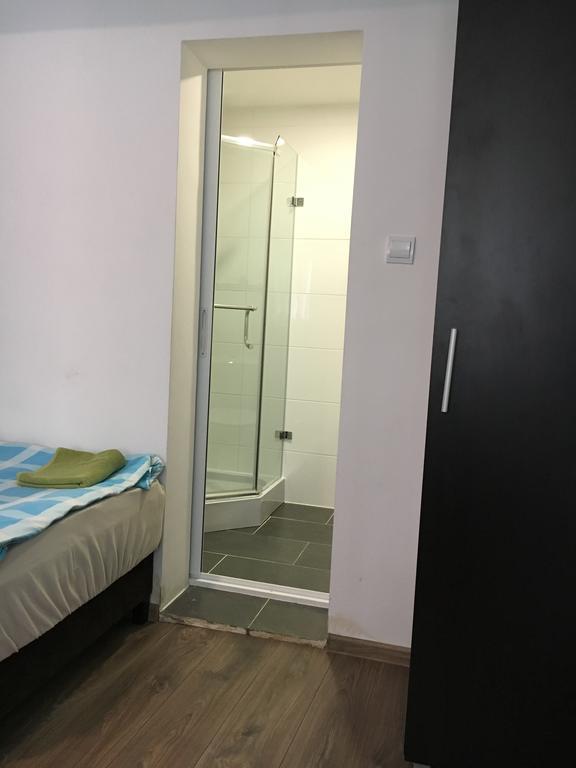 Pension Haus Baron 2 Friedrichsfeld Edingen-Neckarhausen ภายนอก รูปภาพ