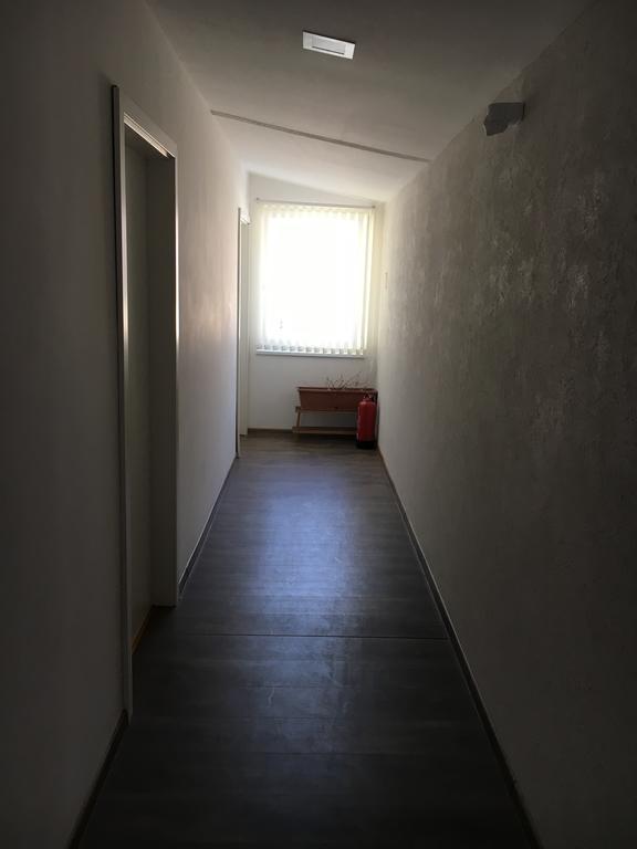Pension Haus Baron 2 Friedrichsfeld Edingen-Neckarhausen ภายนอก รูปภาพ