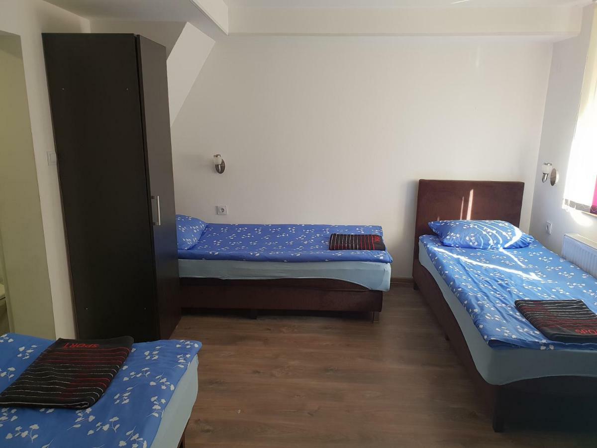 Pension Haus Baron 2 Friedrichsfeld Edingen-Neckarhausen ภายนอก รูปภาพ